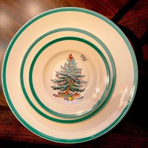 8 place settings (5 pieces in each setting)